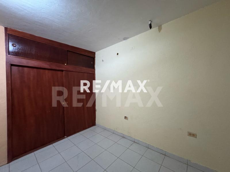 En Venta Casa o TownHouse Avenida 14, Cardón, Falcón, 4154, VEN