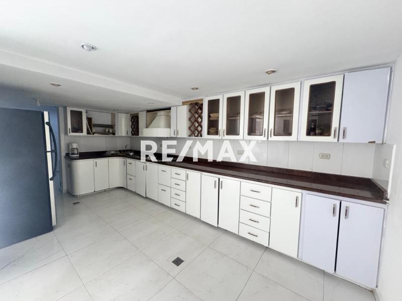 En Venta Casa o TownHouse Av. 12 Maraven. Punto Fijo