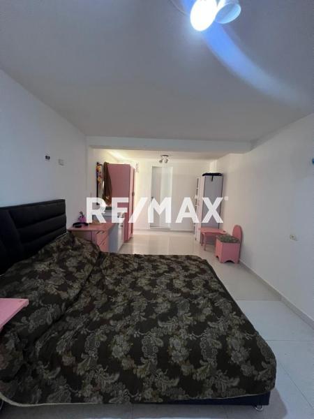 En Venta Casa o TownHouse Av. 12 Maraven. Punto Fijo