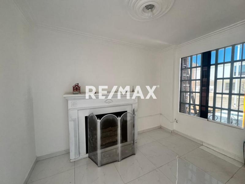 En Venta Casa o TownHouse Av. 12 Maraven. Punto Fijo