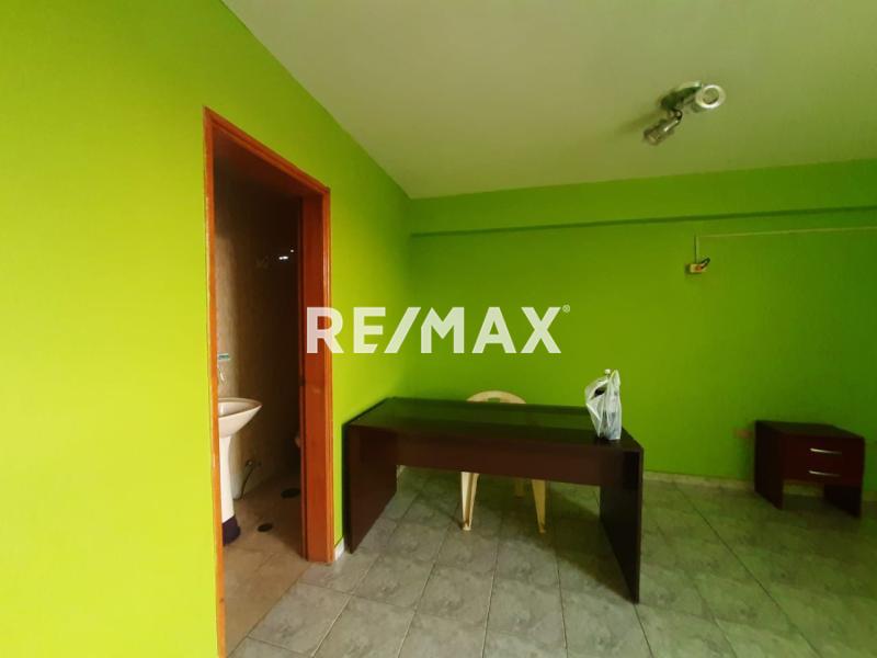 En Venta Edificio Centro de Punto Fijo