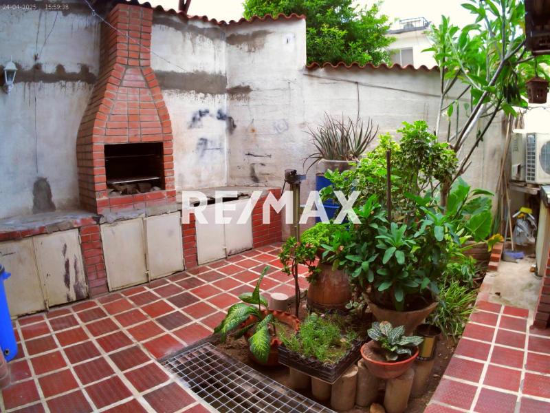 En Venta Casa o TownHouse CALLE LOS CHAGUARAMOS SECTOR PARCELAMIENTO BELLA VISTA