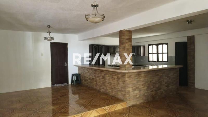 En Venta Casa o TownHouse CALLE LOS CHAGUARAMOS SECTOR PARCELAMIENTO BELLA VISTA