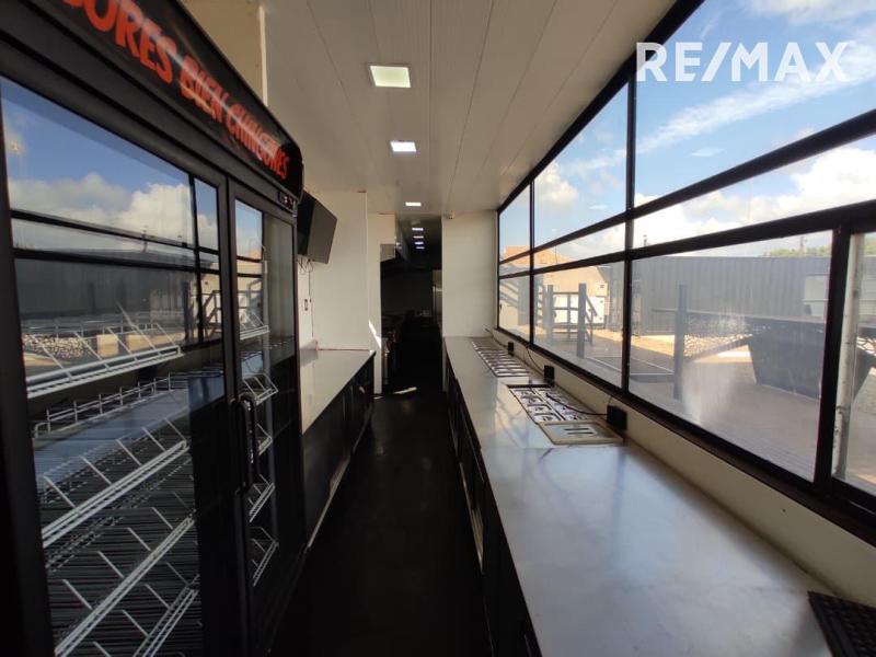 En Alquiler Local Industrial y Galpón Urb. Zarabón, Punto Fijo, Estado Falcón