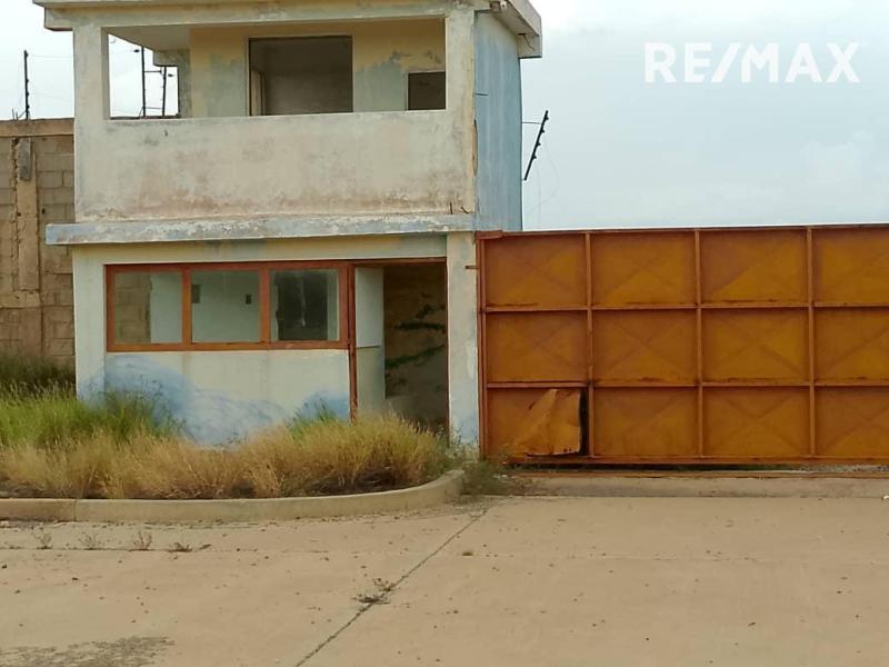 En Venta Local Industrial y Galpón Cardón, Falcón, 4167, VEN