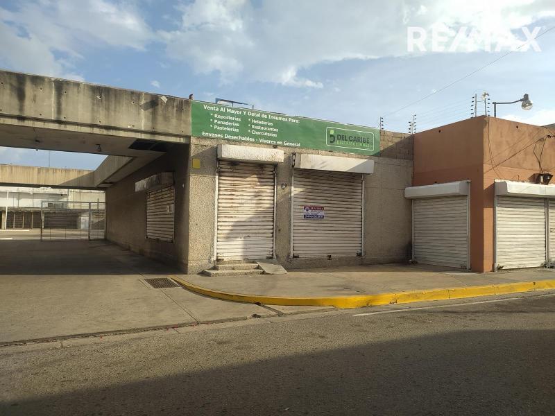 En Alquiler Local Comercial Calle Zamora, Centro, Punto Fijo, Falcón, 4102, VEN