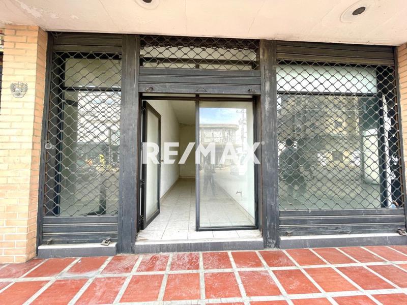 En Alquiler Local Comercial Calle Zamora, Centro, Punto Fijo, Falcón, 4102, VEN