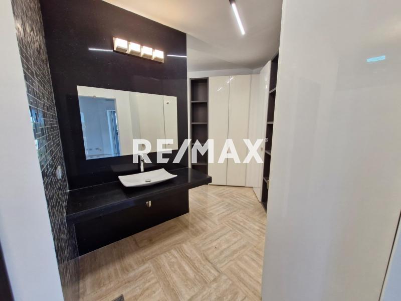 En Venta Casa o TownHouse Urbanización Zarabon, Conjunto Residencial Amantea.