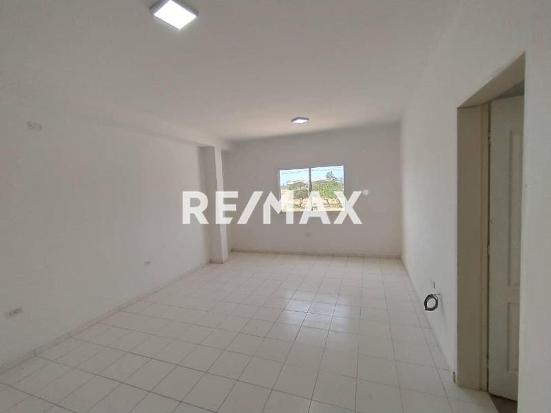 En Venta Casa o TownHouse Urbanización Zarabon, Conjunto Residencial Amantea.