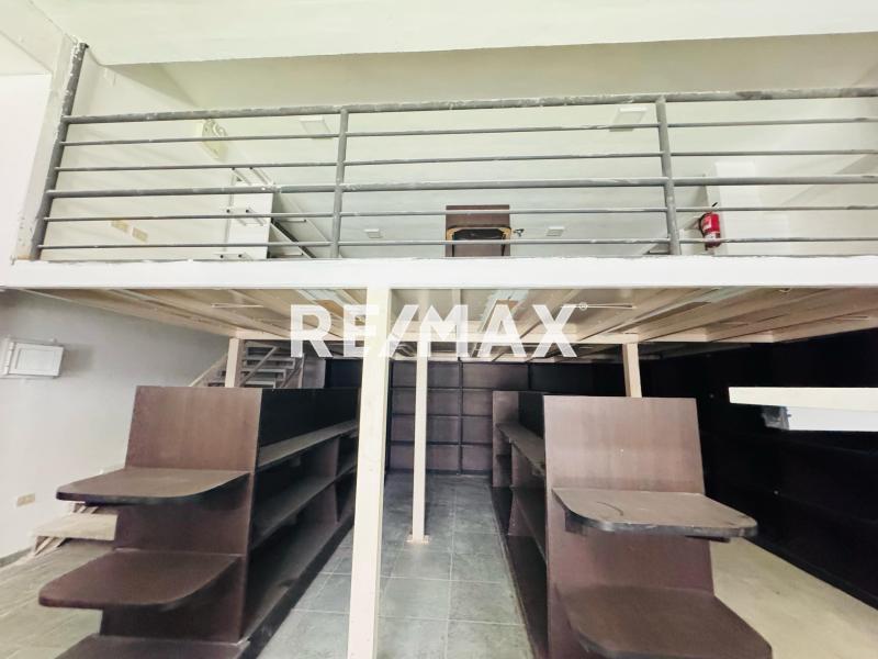 En Alquiler Local Comercial Calle Zamora, Centro, Punto Fijo, Falcón, 4102, VEN
