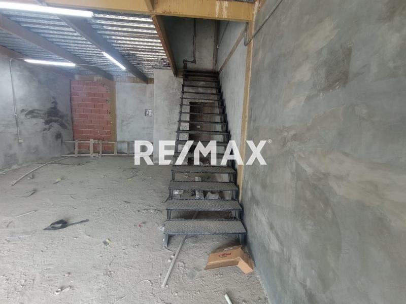 En Alquiler Local Comercial Calle Zamora, Centro, Punto Fijo, Falcón, 4102, VEN