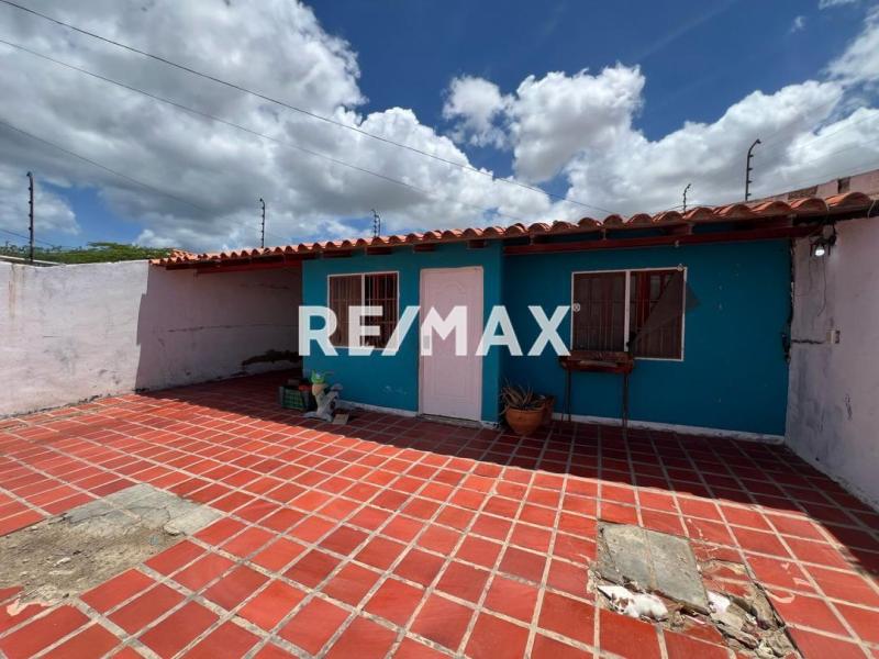 En Venta Casa o TownHouse Puerta Maraven, Cardón, Falcón, 4154, VEN