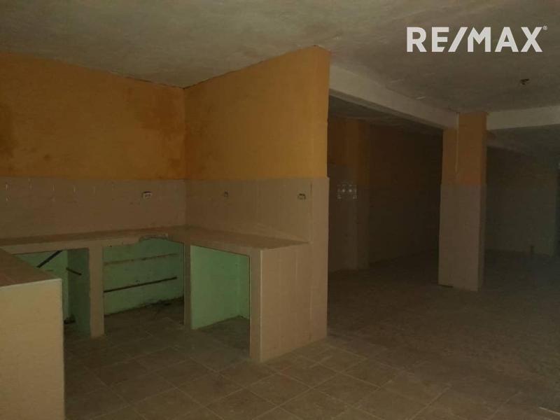 En Venta Edificio Avenida Santa Irene, Punto Fijo, Falcón, 4102, VEN
