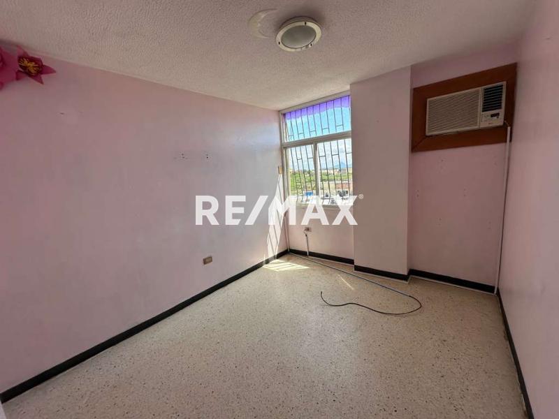 En Alquiler Apartamento CONJUNTO RESIDENCIAL SAN ROMAN