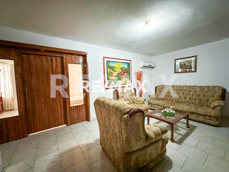 En Alquiler Casa o TownHouse Puerta Maraven