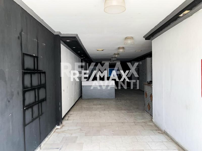 En Venta Local Comercial Antiguo Aeropuerto Sector 1