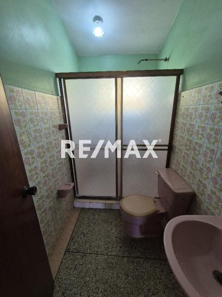 En Venta Casa o TownHouse Urbanización Santa Irene, Punto Fijo.