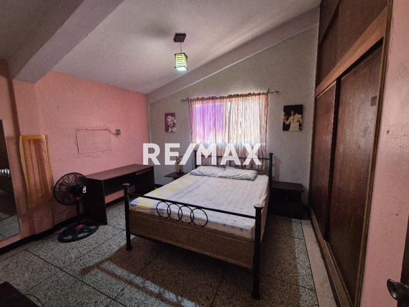 En Venta Casa o TownHouse Urbanización Santa Irene, Punto Fijo.