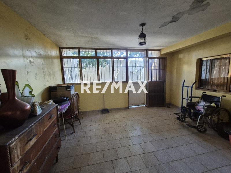 En Venta Casa o TownHouse Urbanización Santa Irene, Punto Fijo.