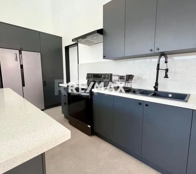 En Venta Casa o TownHouse Calle Aeropuerto, Adicora, Falcón, 4142, VEN