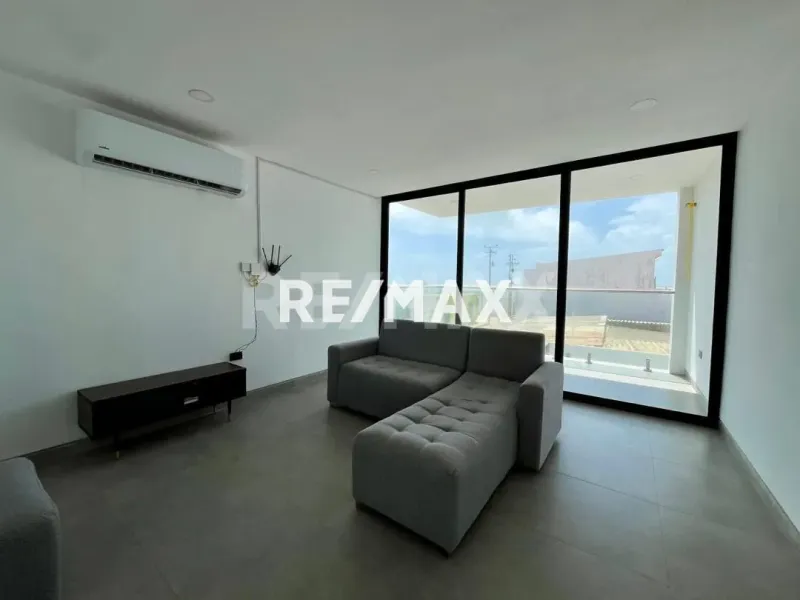 En Venta Casa o TownHouse Calle Aeropuerto, Adicora, Falcón, 4142, VEN