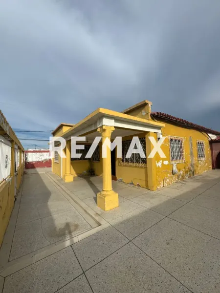 En Venta Casa o TownHouse Centro, Punto Fijo, Falcón, 4102, VEN