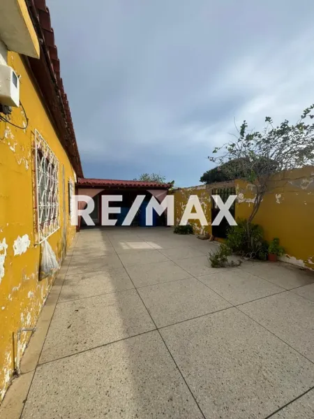 En Venta Casa o TownHouse Centro, Punto Fijo, Falcón, 4102, VEN