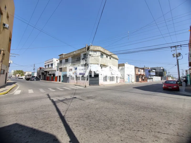En Alquiler Local Comercial Centro, Punto Fijo, Falcón, 4102, VEN