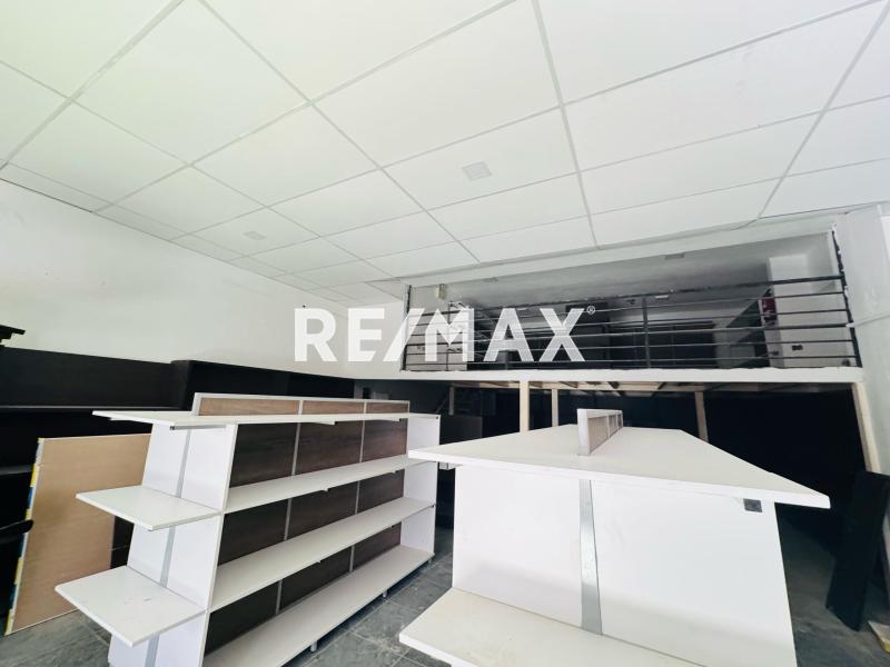 En Alquiler Local Comercial Centro, Punto Fijo, Falcón, 4102, VEN