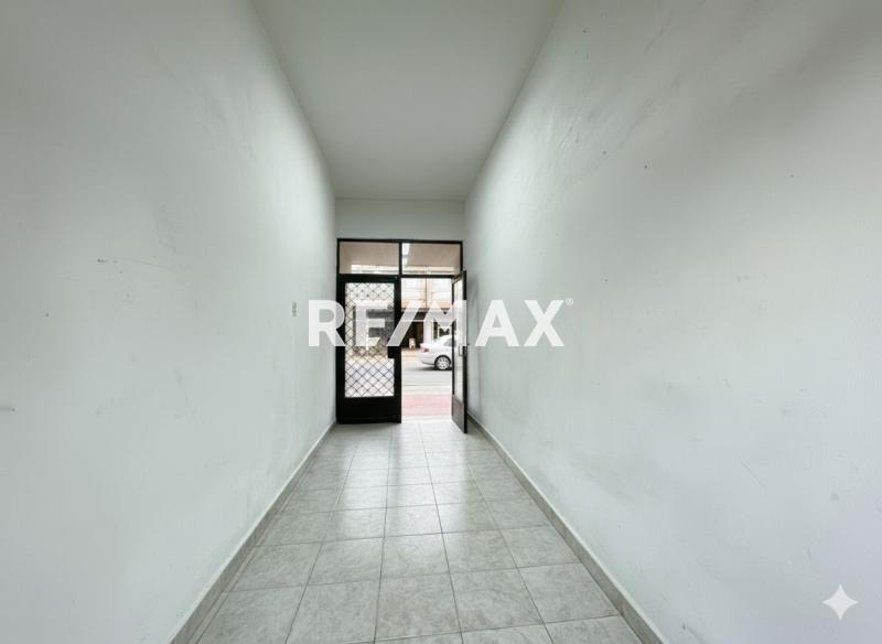 En Alquiler Local Comercial Centro, Punto Fijo, Falcón, 4102, VEN