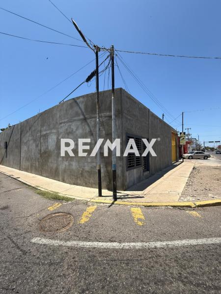 En Venta Local Industrial y Galpón Las Piedras, Punto Fijo, Falcón, 4102, VEN