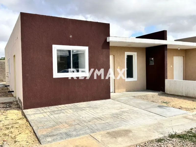 En Venta Casa o TownHouse Avenida Intercomunal Alí Primera, Guanadito, Falcón, 4147, VEN