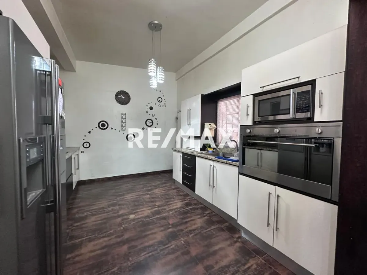 En Venta Casa o TownHouse Avenida 8, Puerta Maraven, Cardón, Falcón, 4154, VEN - Foto 2