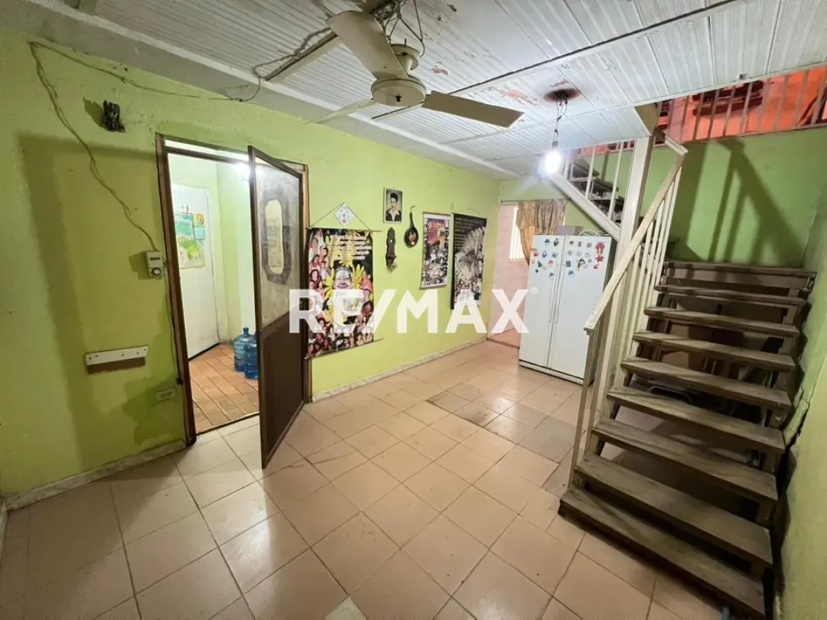 En Venta Casa o TownHouse Urbabización Ramón Ruíz Polanco, Punto Fijo, Falcón, 4102, VEN - Foto 6