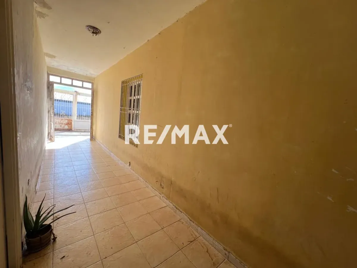 En Venta Apartamento URBANIZACION SANTA IRENE EDIFICIO PARAISO - Foto 2