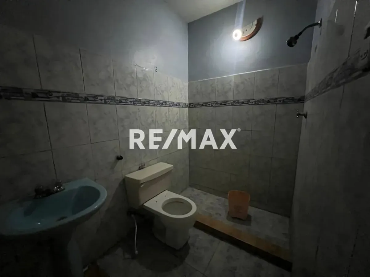 En Venta Apartamento URBANIZACION SANTA IRENE EDIFICIO PARAISO - Foto 3