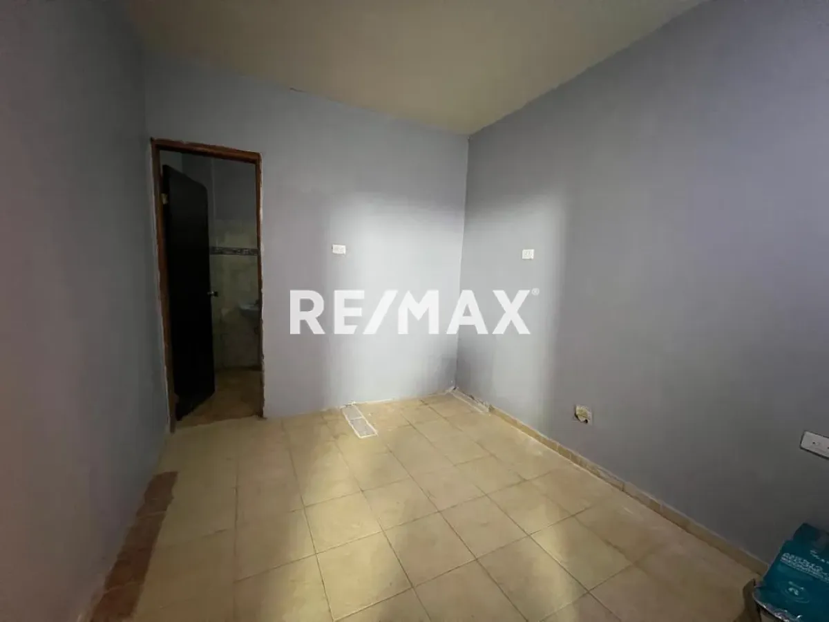 En Venta Apartamento URBANIZACION SANTA IRENE EDIFICIO PARAISO - Foto 4