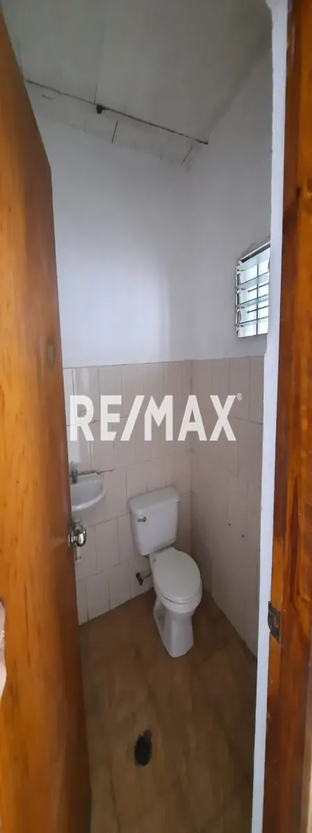 En Alquiler Local Comercial Calle Girardot, Centro, Punto Fijo, Falcón, 4102, VEN - Foto 3