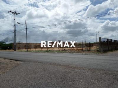 En Venta Terreno y Parcela Parcelamiento Villas Maria Jose,  Puerta Maraven  Punto Fijo Estado Falcón