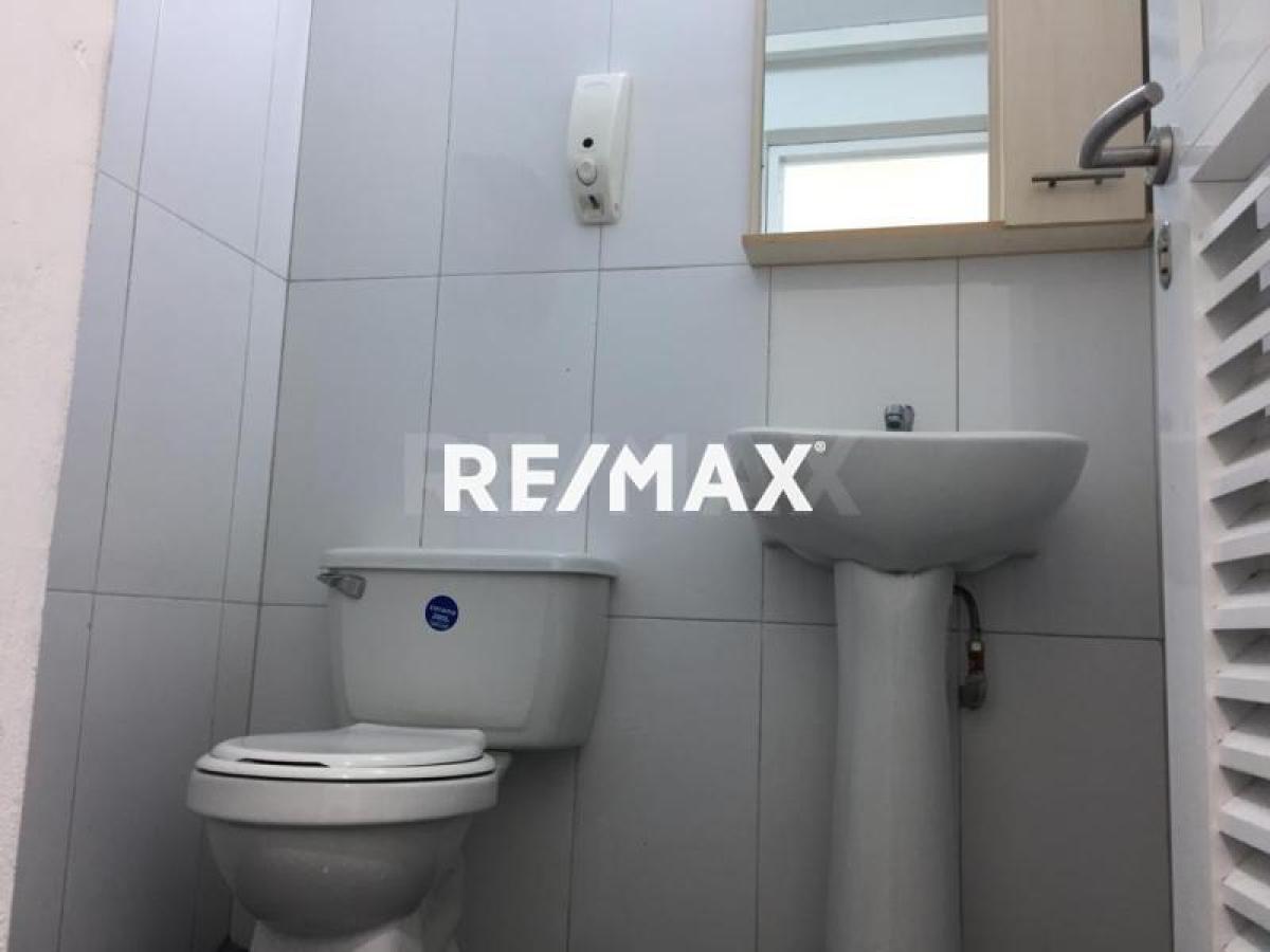 En Venta Edificio Avenida Bolivar, Carirubana, Falcón, 4102, VEN - Foto 15