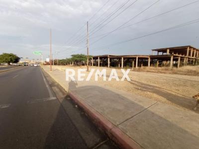 En Venta Terreno y Parcela Avenido Jacinto Lara, Caja de Agua, Punto Fijo, Falcón, 4102, VEN - Foto 7