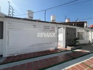 En Alquiler Casa o TownHouse Puerta Maraven, Cardón, Falcón, 4154, VEN - Foto 16