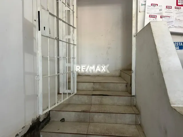 En Venta Local Comercial Av Ollarvides Sector Puerta Maraven - Foto 2