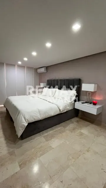 En Alquiler Casa o TownHouse Urbanización Cristal VII