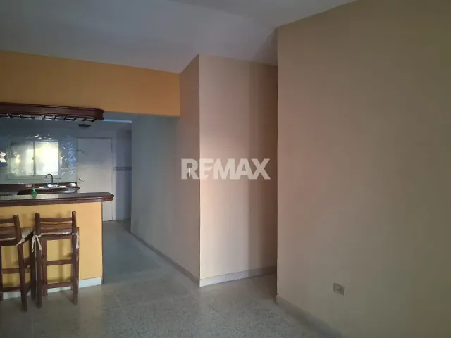 En Alquiler Casa o TownHouse Urb. Maraquiva, Puerta Maraven, Punto Fijo Estado Falcon