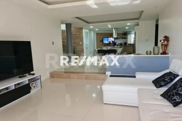 En Venta Casa o TownHouse Urb.zarabon. Terraza club de Golf - Foto 5