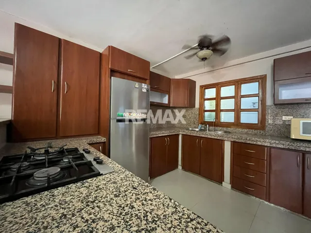 En Alquiler Apartamento Urb Zarabon  Campo Maraven - Foto 3