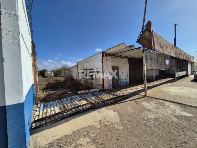 En Venta Terreno y Parcela Avenida Rafael González, Centro, Punto Fijo, Falcón, 4102, VEN - Foto 1