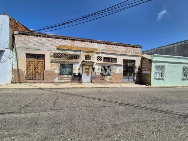 En Venta Local Comercial Calle Mariño, Carirubana, Punto Fijo, Falcón, 4102, VEN - Foto 2