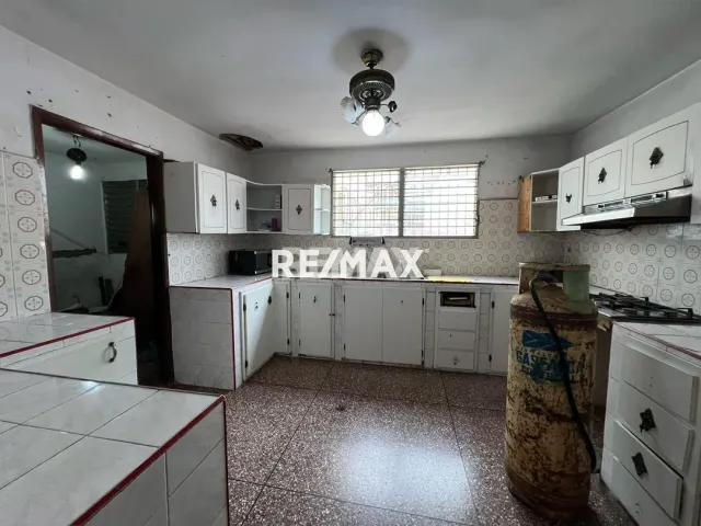 En Venta Casa o TownHouse Urbanizacion Santa Fe Sector los medanos calle los Pinos - Foto 5